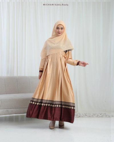 Michan - Gamis Dewasa - MOM Cabila Golden Creamy - Michan.co.id