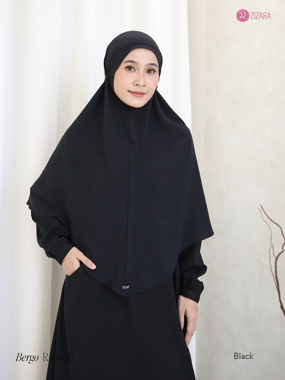 Zizara - Radwah E Black thumb 2