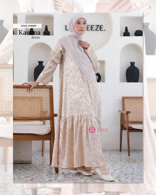 Zizara - Dress Kasima Ivory Cream