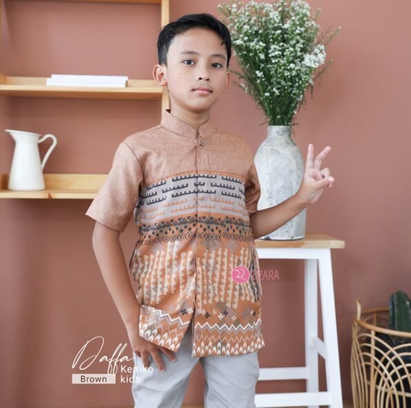 Zizara - Daffa Kemko Kids Brown