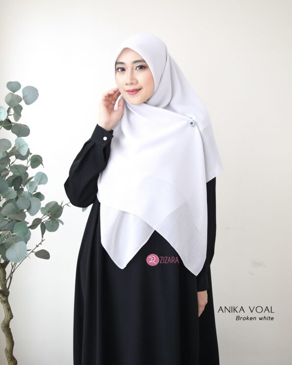 Zizara - Anika Voal Broken White