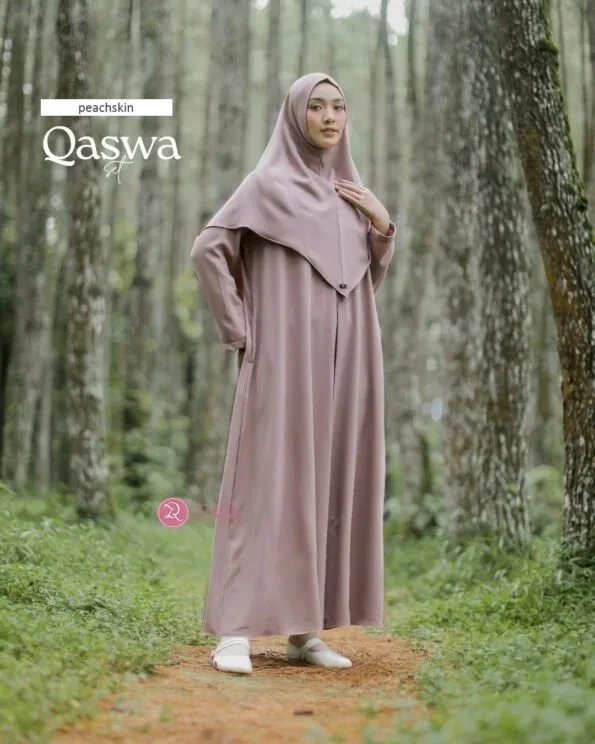 Zizara - Dress Qaswa Peachskin