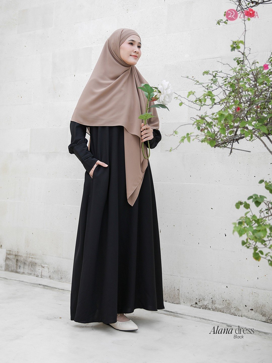 Zizara - Dress Alana Black thumb 2